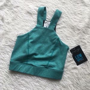 NWT- XS ENERGIE SPORTS BRA